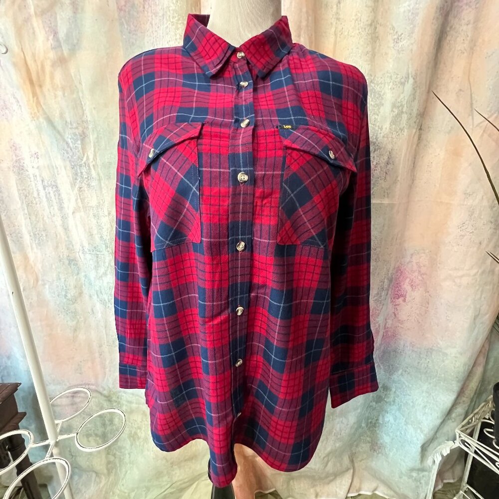 📌Lee Embroidery Western Button Down Cotton Blend Shirt - Top